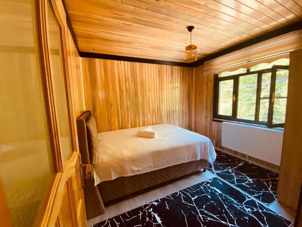 Abant Yesil Vadi Koc Pansiyon Dereceoren Room photo